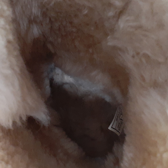 UGG BOOTS SZ 6 - Picture 7 of 9